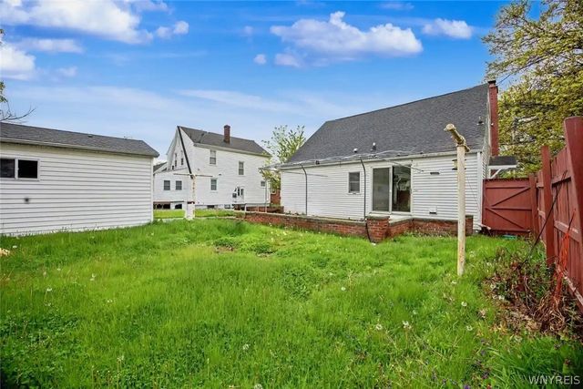 3520 Chapin Avenue, Niagara Falls, NY 14301