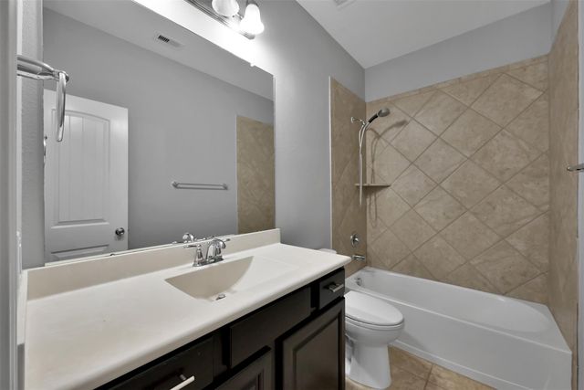 2407 Garden Shadow Drive, Conroe, TX 77384