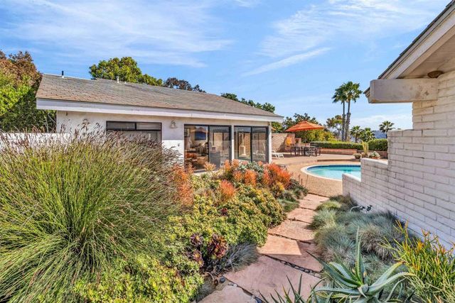 4594 Vista De La Patria, Del Mar, CA 92014