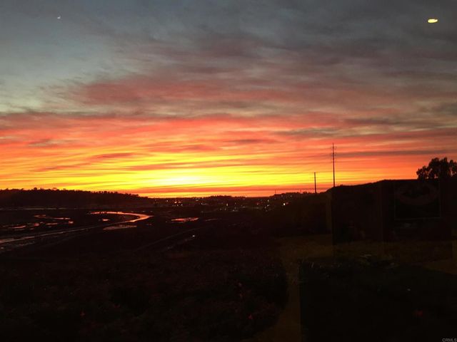 4594 Vista De La Patria, Del Mar, CA 92014