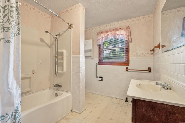 308 Freeman Street, Hot Springs, AR 71913