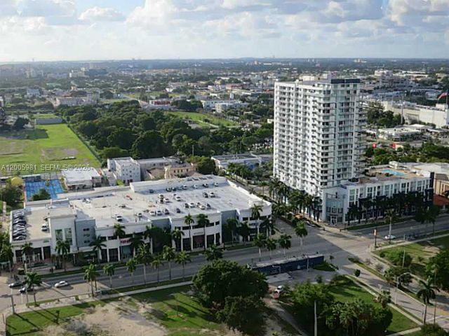 1750 N BAYSHORE DR 2909, Miami, FL 33132