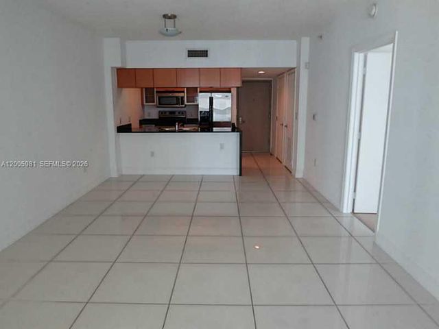 1750 N BAYSHORE DR 2909, Miami, FL 33132