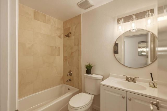 241 Winchester Court, Foster City, CA 94404