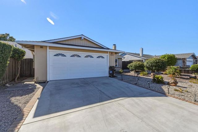 241 Winchester Court, Foster City, CA 94404