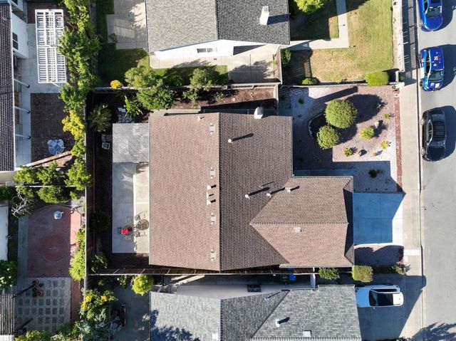241 Winchester Court, Foster City, CA 94404