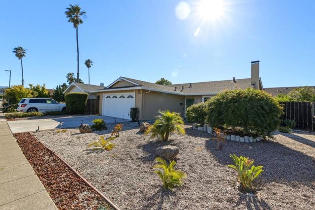 241 Winchester Court, Foster City, CA 94404