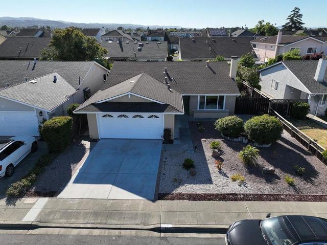 241 Winchester Court, Foster City, CA 94404