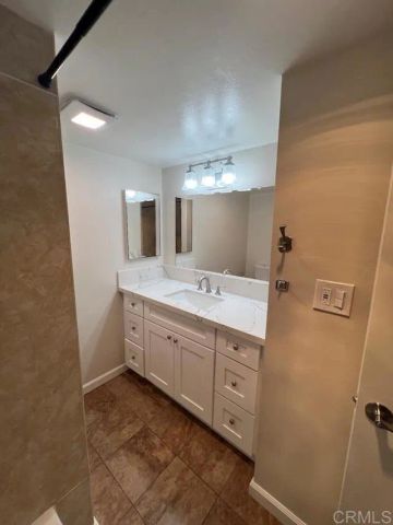 464 Woodland Avenue B, Chula Vista, CA 91910