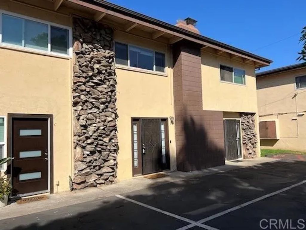 464 Woodland Avenue B, Chula Vista, CA 91910