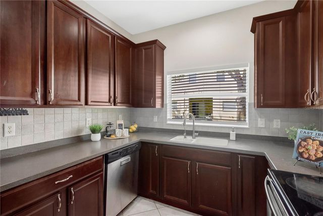 1133 ANDREW AVILES CIRCLE, Tampa, FL 33619