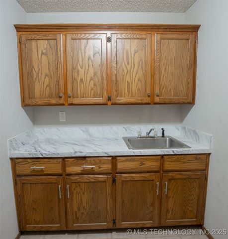 816 Harbin, Ardmore, OK 73401