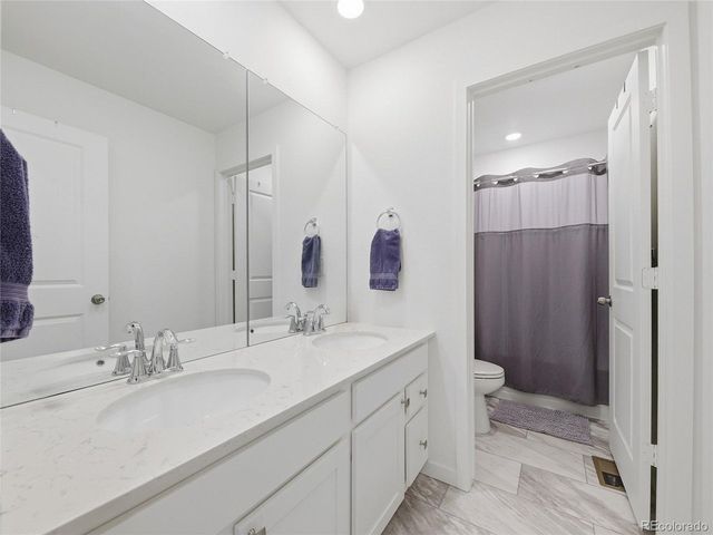 10121 Wheeling St, Commerce City, CO 80022