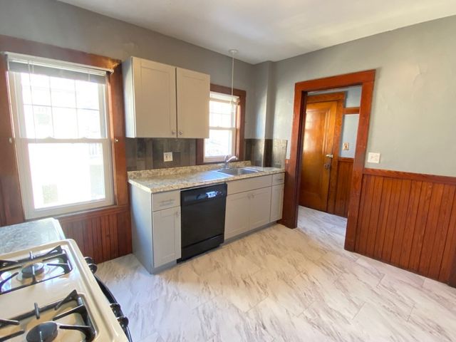 1111 Fellsway 2, Malden, MA 02148