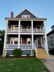 1111 Fellsway 2, Malden, MA 02148