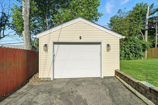 107 Farview Avenue, Lebanon, OH 45036