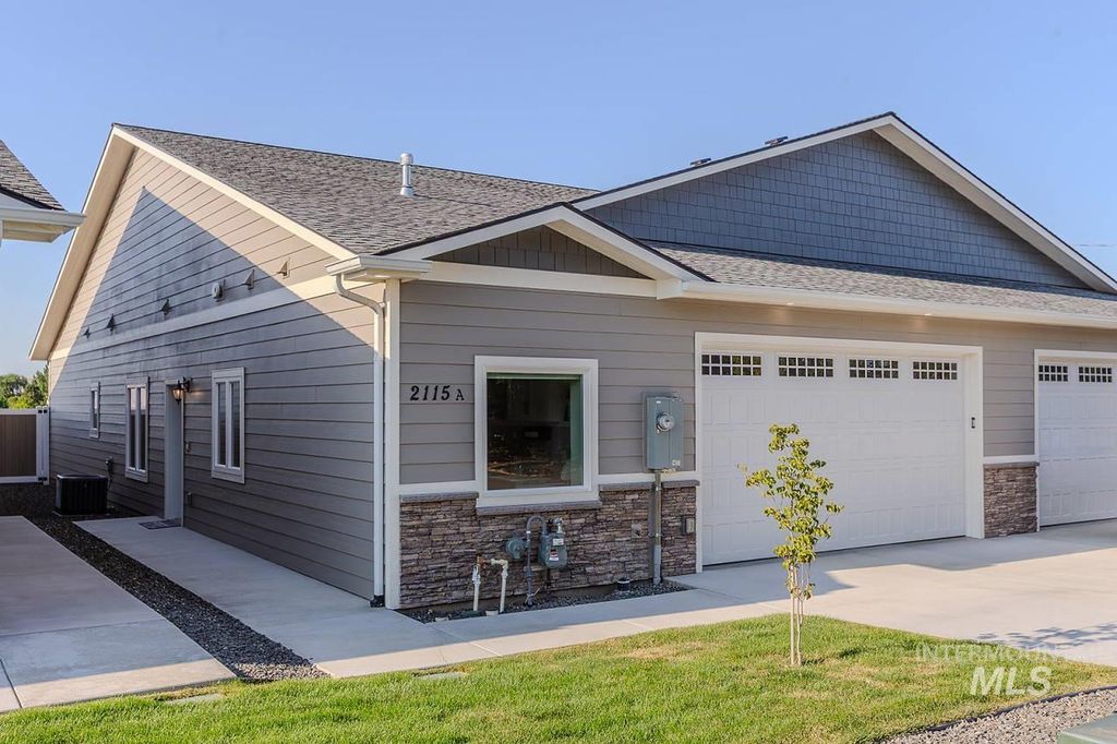 2115 Powers Ave A, Lewiston, ID 83501
