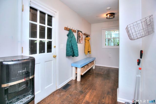 81 Trails End Road, Weston, CT 06883