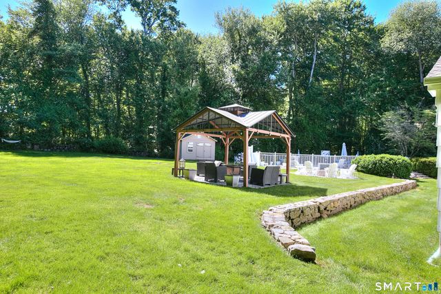 81 Trails End Road, Weston, CT 06883
