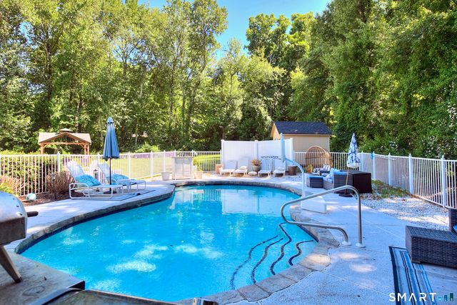 81 Trails End Road, Weston, CT 06883