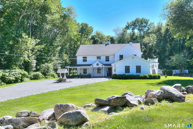 81 Trails End Road, Weston, CT 06883