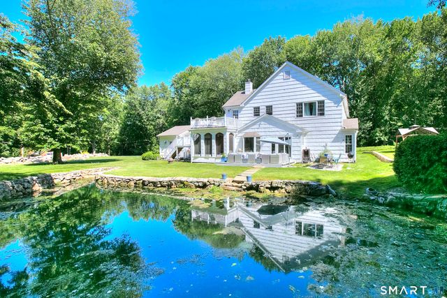 81 Trails End Road, Weston, CT 06883