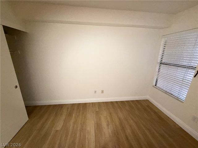 510 Elm Drive 102, Las Vegas, NV 89169