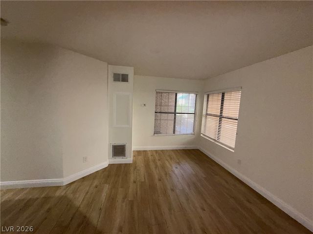 510 Elm Drive 102, Las Vegas, NV 89169