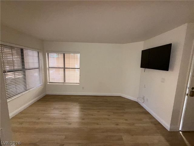 510 Elm Drive 102, Las Vegas, NV 89169