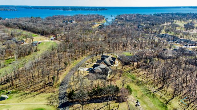 237 Colonial Drive, Mabank, TX 75156