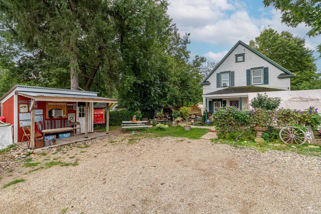 22814 Ardmore Trail, South Bend, IN 46628