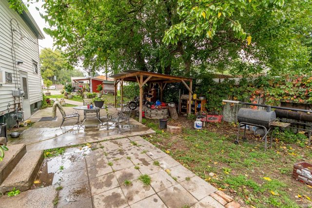 22814 Ardmore Trail, South Bend, IN 46628