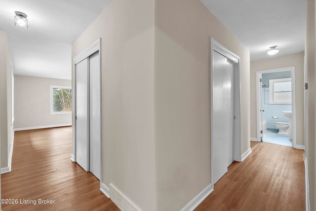 3322 Cawein Way, Louisville, KY 40220