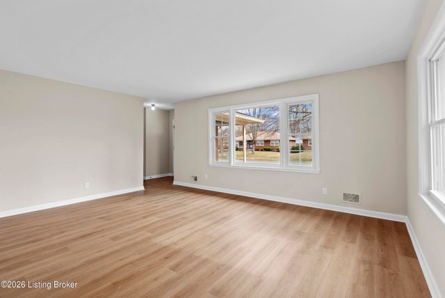 3322 Cawein Way, Louisville, KY 40220