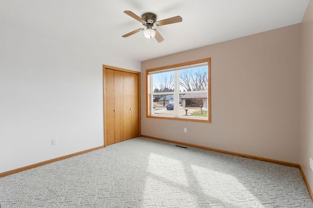 19 13th Street NE, Kasson, MN 55944