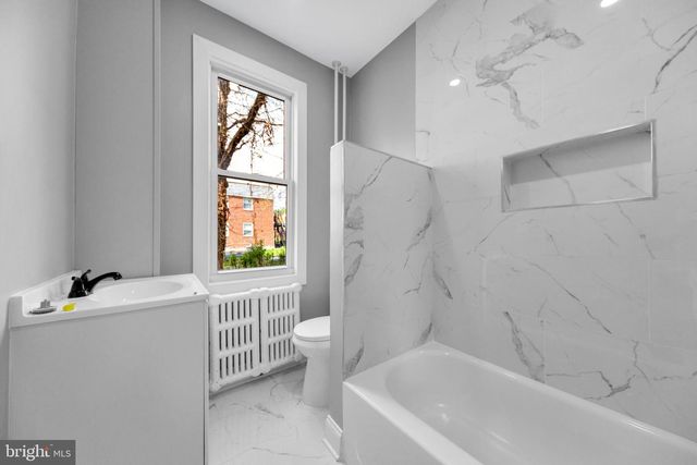 3227 BERKLEY AVE, Drexel Hill, PA 19026