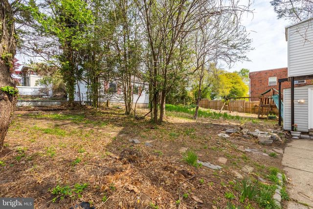 3227 BERKLEY AVE, Drexel Hill, PA 19026