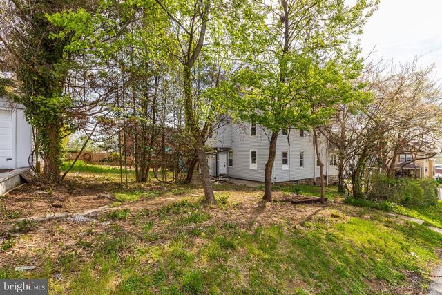 3227 BERKLEY AVE, Drexel Hill, PA 19026