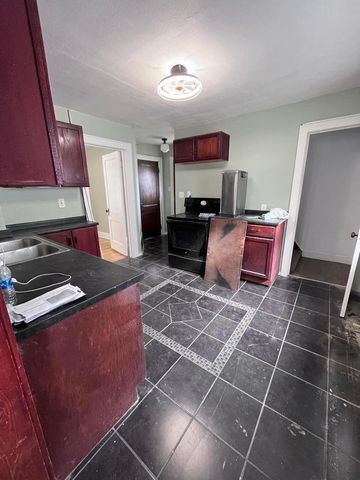 530 S 66th STREET, Milwaukee, WI 53214