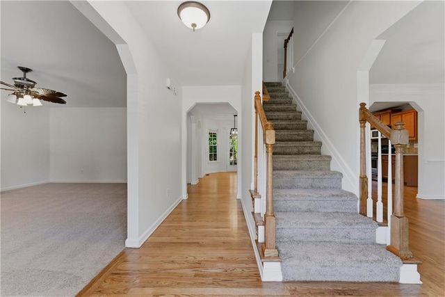 125 W Chestnut Way, Dallas, GA 30132