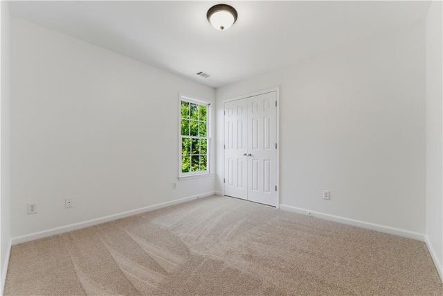 125 W Chestnut Way, Dallas, GA 30132