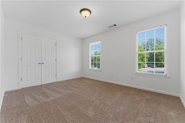 125 W Chestnut Way, Dallas, GA 30132