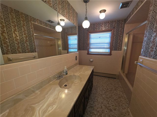 23 Di Ponte Drive, Johnston, RI 02919