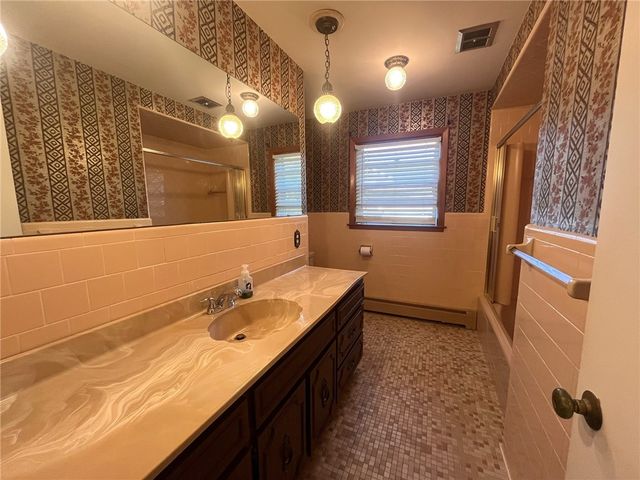 23 Di Ponte Drive, Johnston, RI 02919