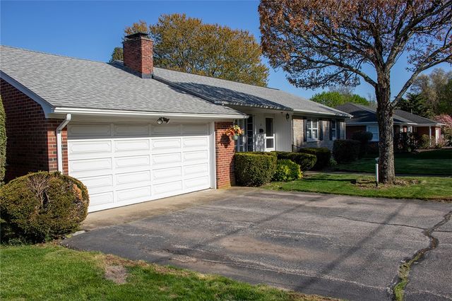 23 Di Ponte Drive, Johnston, RI 02919