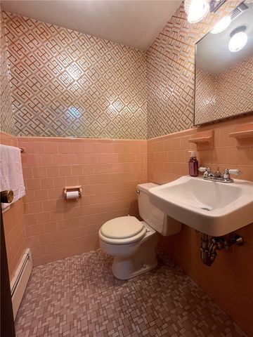 23 Di Ponte Drive, Johnston, RI 02919