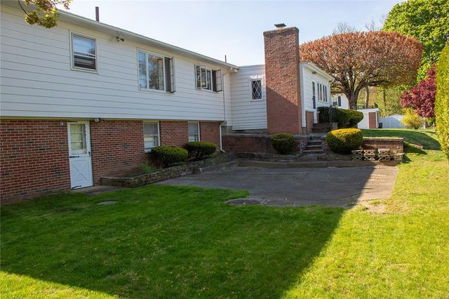 23 Di Ponte Drive, Johnston, RI 02919