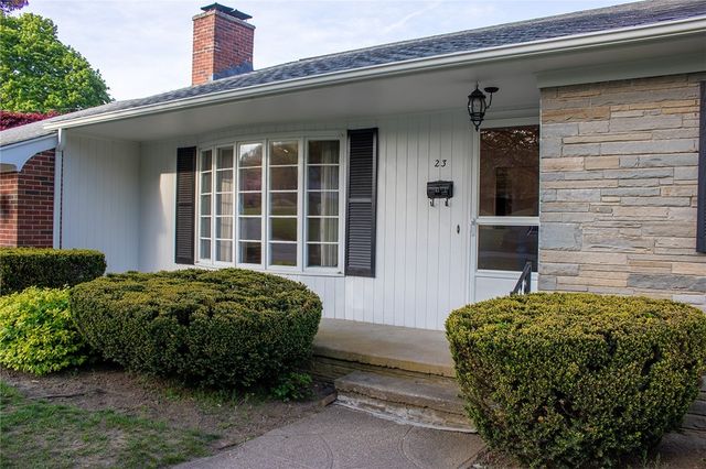 23 Di Ponte Drive, Johnston, RI 02919