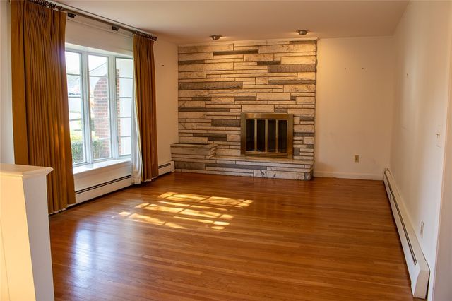 23 Di Ponte Drive, Johnston, RI 02919