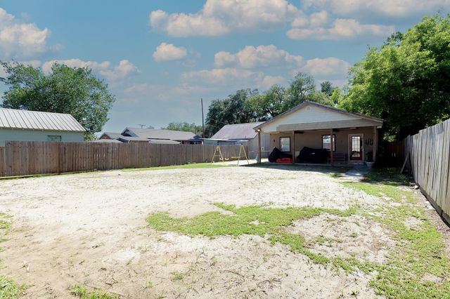 522 St Charles St, Thibodaux, LA 70301